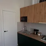 Апартаменти Apartmens On Teodora 5