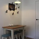 Apartmens On Teodora 5 Апартаменти